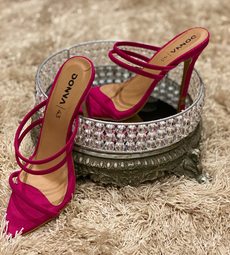 Tamanco Bico Folha Três Tiras Rosa