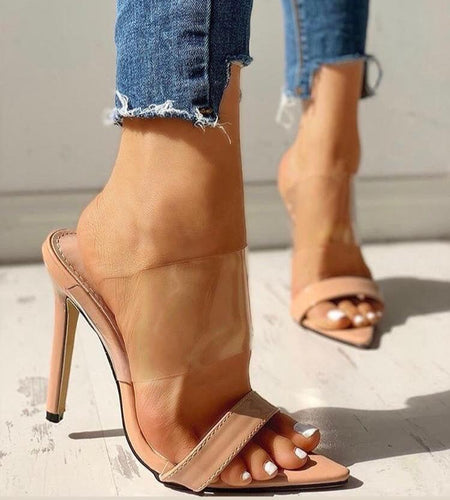 Tamanco Bico Folha Vinil Nude