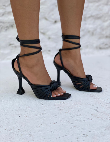 Sandália Lilian Maia